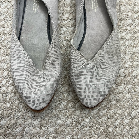 TOMS Womens Size 9W Jutti Ballerina Gray Shoes Flat Pointed Toe Slip-On - Picture 2 of 9